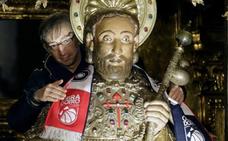El apóstol Santiago se queda sin abrazos en Compostela a consecuencia del coronavirus