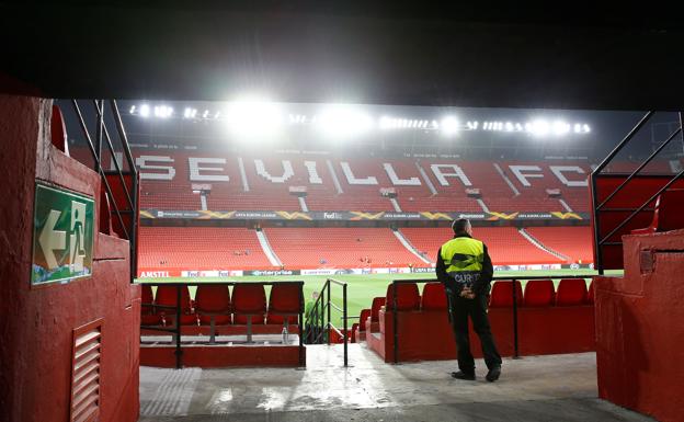 El Sevilla-Roma se jugará a puerta cerrada por el coronavirus