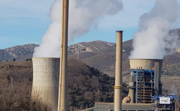 El Gobierno anuncia una primera ayuda de 7 millones de euros por los cierres de térmicas en España