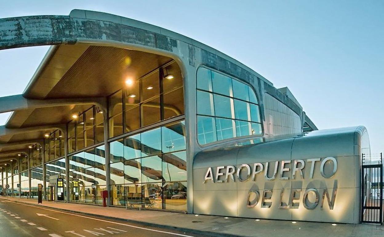 El Aeropuerto de León cierra febrero con un aumento del 25% de pasajeros