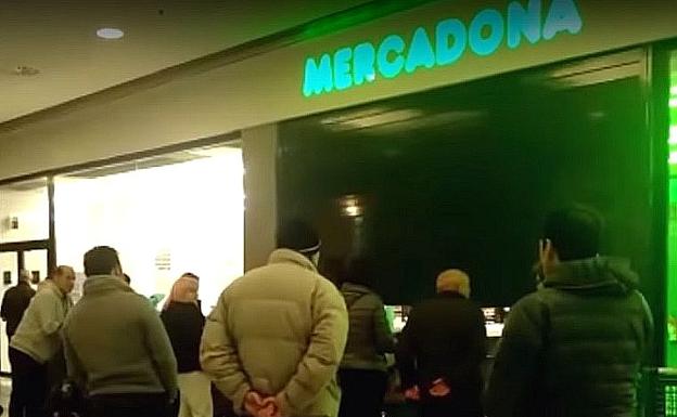 Mercadona limitará desde este lunes el aforo de sus tiendas y recorta su horario