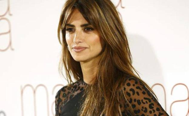 Penélope Cruz defiende a Johnny Depp en su batalla por difamación frente a Amber Heard