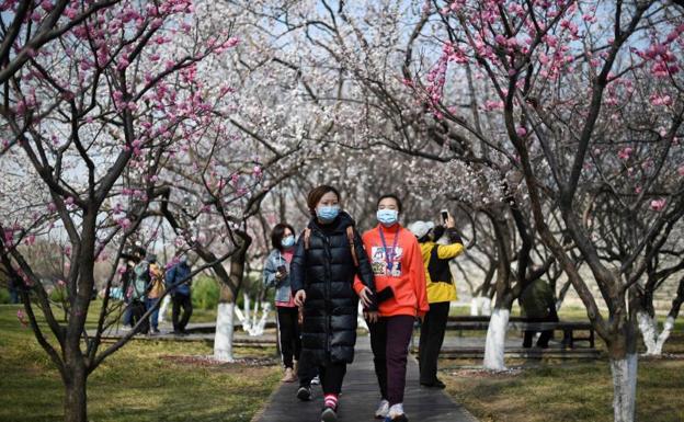 Tres días sin contagios locales en China, pero con muchas dudas