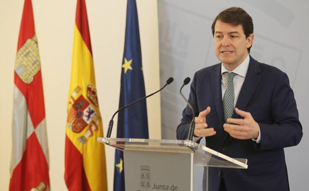 Mañueco apoya la prórroga del estado de alarma y pide «mayores restricciones y el adelanto de las vacaciones al mes de abril»