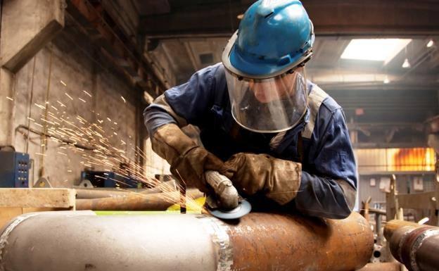 ¿Cuáles son los derechos laborales especiales de los trabajadores durante el estado de alerta?