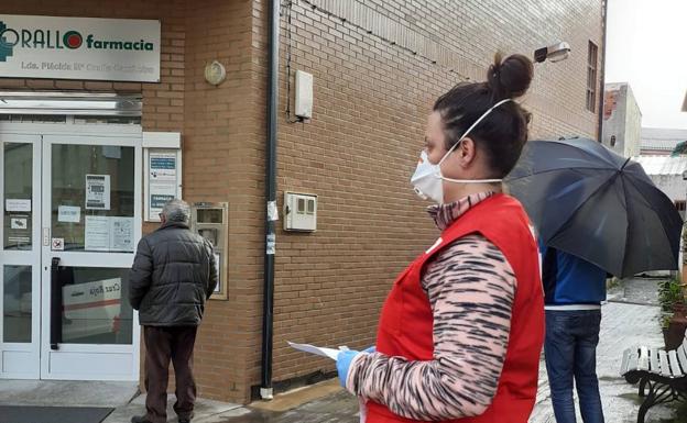 Jessica, Cruz Roja Fabero: «Sales de casa con miedo y vuelves con una sonrisa después del voluntariado»