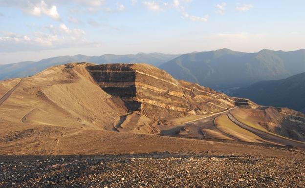 El Gobierno habilita a Grupo Hunosa como operador para la restauración medioambiental de terrenos afectados por la minería