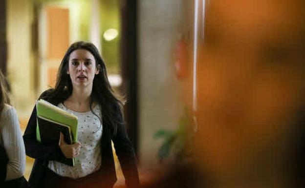 Irene Montero apoya rebajar sueldos a políticos y redistribuir con impuestos