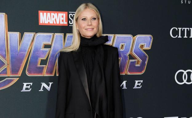 Gwyneth Paltrow cocina una paella solidaria