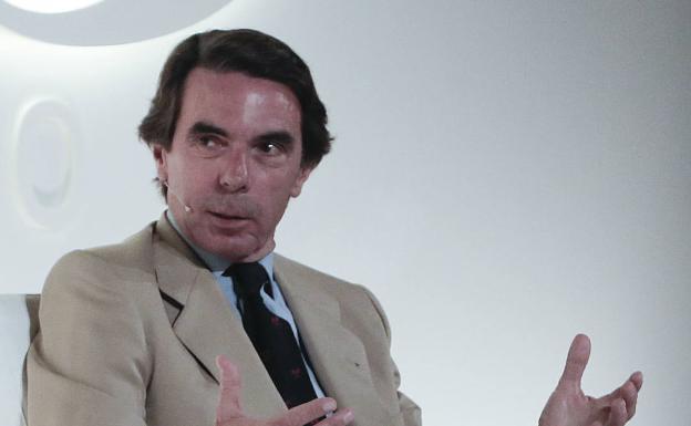 La fundación de Aznar tacha a Podemos de «amenaza» e insta al PSOE a tomar una decisión