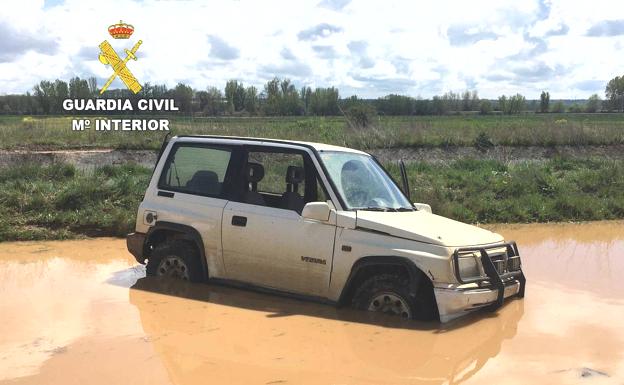 La Guardia Civil detiene a dos cazadores furtivos en Cimanes de la Vega tras una persecución