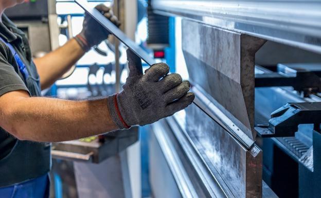 UGT exige al Gobierno que las ayudas a empresas industriales se supediten al mantenimiento del empleo