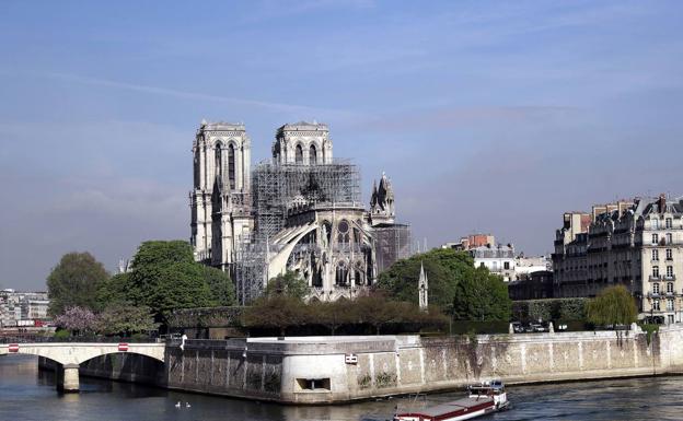 Macron confirma el objetivo de reconstruir Notre Dame en cinco años