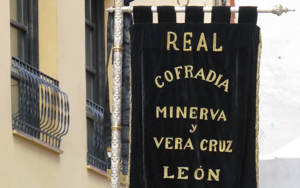 La Real Cofradía de Minerva y Vera Cruz recauda más de 13.600 euros en una saca virtual para luchar contra el Covid-19