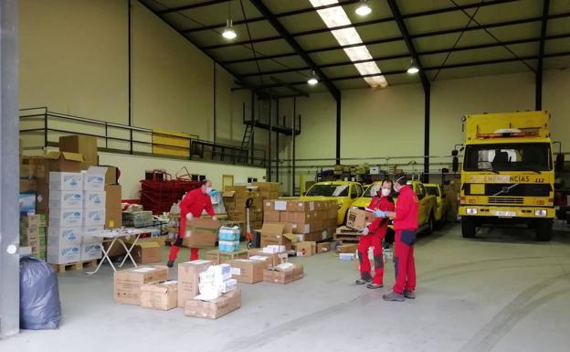 La Junta continúa con la entrega de material a Protección Civil, Policías Locales y Bomberos de la provincia