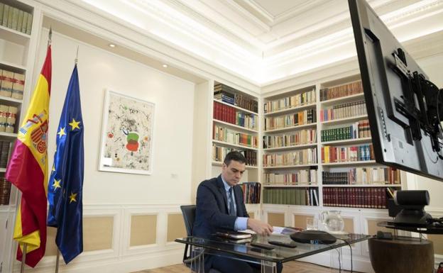 Sánchez permitirá a los ayuntamientos usar su superávit para la desescalada