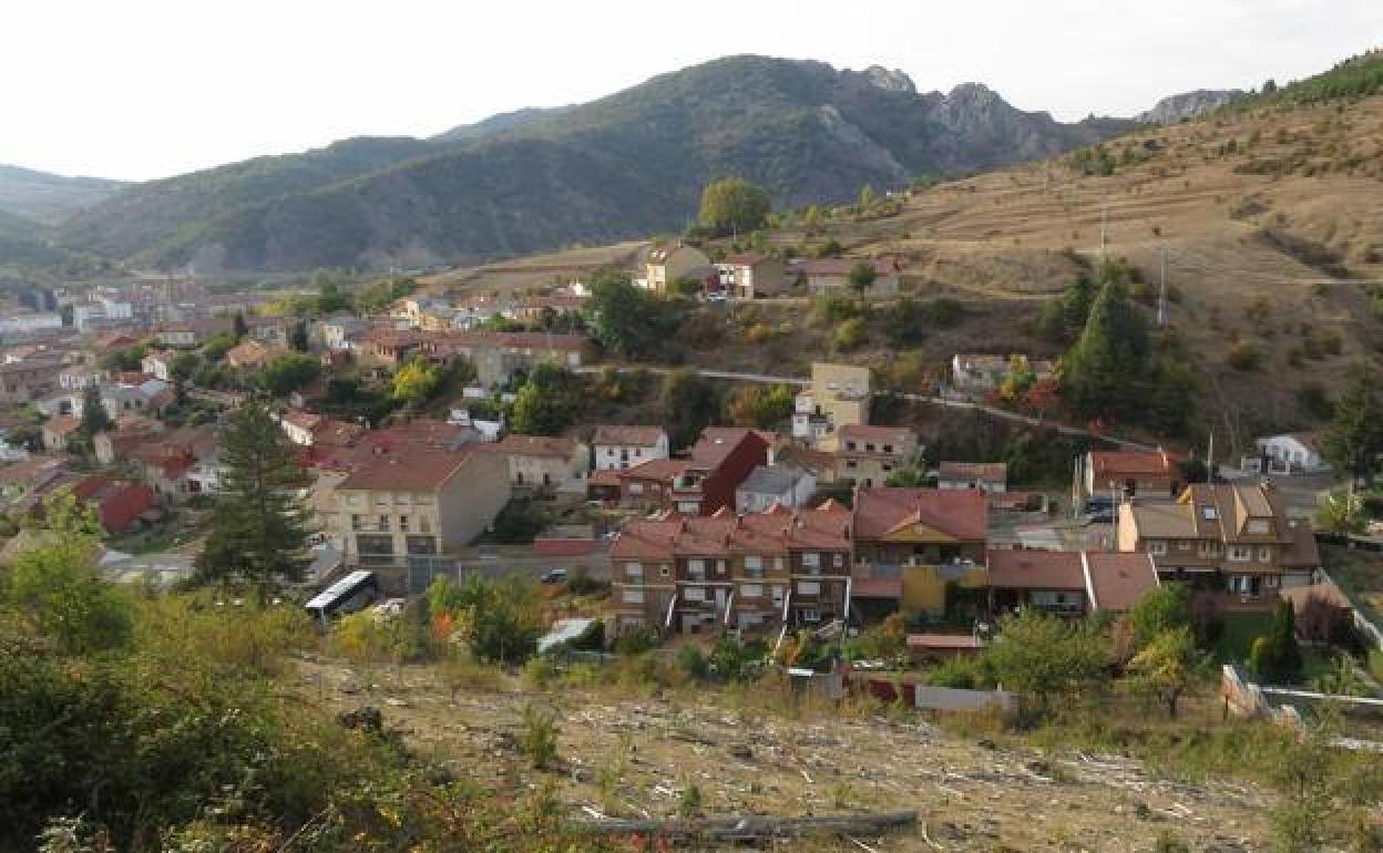 Aparece el cadáver de un hombre en un domicilio de Cistierna
