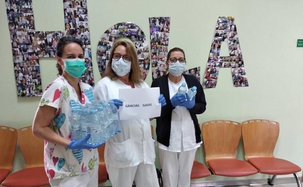 Gadis repartirá 300.000 botellas de agua en residencias de la tercera edad de Castilla y León y Galicia