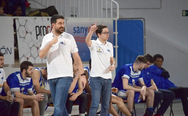 El Ciudad de Ponferrada renueva a su entrenador David Barrio