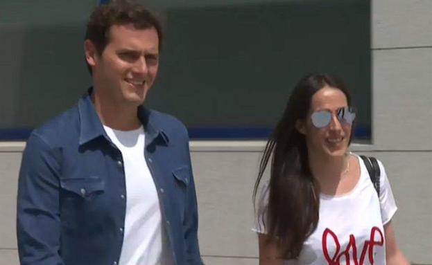 Malú y Albert Rivera van a tener una niña, ¿y el nombre?