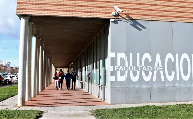 El 80% de los estudiantes y sus familias abogan por reducir la ratio en la vuelta al colegio