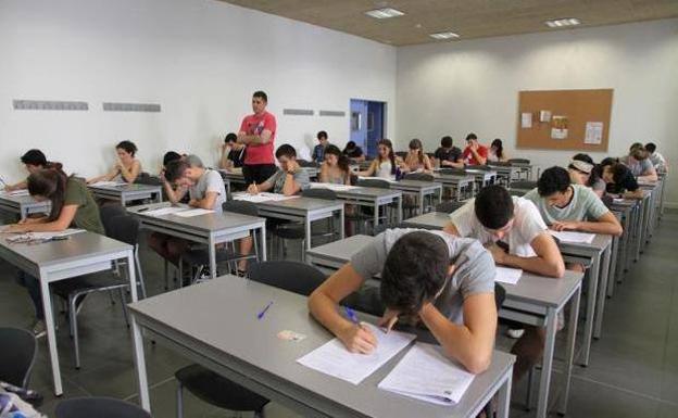 Las pruebas extraordinarias de Bachillerato y la evaluación de los ciclos formativos de grado superior de FP se retrasan a septiembre