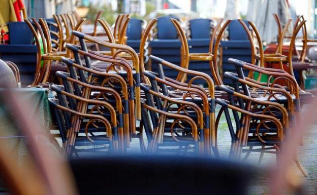 Las plazas peatonales de León se preparan para ser 'la gran terraza' de la ciudad en la nueva fase