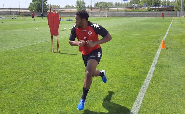 El calor, protagonista de la segunda sesión de entrenamientos de la Cultural