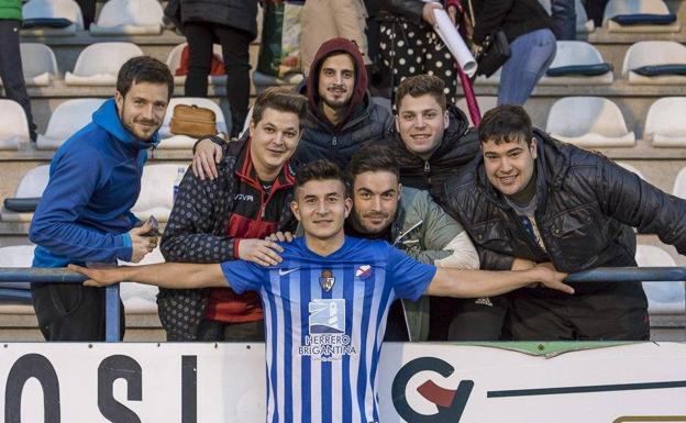 Saúl Crespo asegura que no firma exclusivamente la permanencia