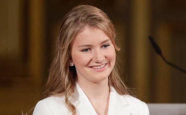 La princesa Isabel de Bélgica continuará sus estudios en una escuela militar