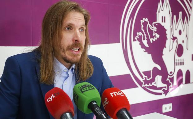 Pablo Fernández pide a Mañueco que abandone «posiciones ultras» y se centre