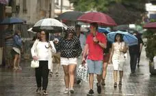 Aviso por fuertes lluvias y granizo mañana martes en las provincias de Ávila, Burgos, Salamanca, Segovia y Soria