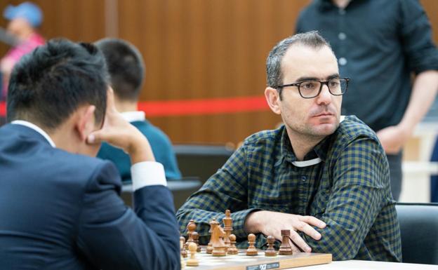 Leinier Domínguez ve «sólido» el liderazgo mundial en ajedrez de Carlsen