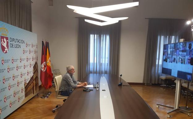 La Diputación de León defiende la importancia de consumir productos de la tierra para activar el medio rural