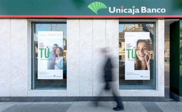 Unicaja Banco apoya a empresas y autónomos reforzando las líneas de financiación