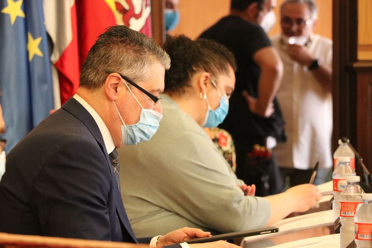 El Ayuntamiento de León cierra mayo con una sesión plenaria