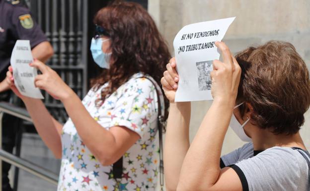 Las agencias de viaje leonesas piden poder vender viajes del Club de los 60 y prevén pérdidas de 350.000 euros por negocio