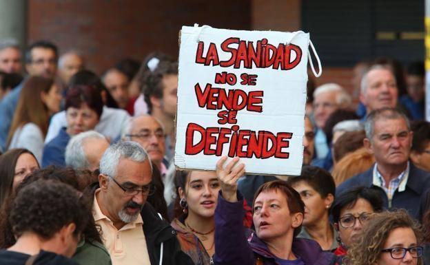 Xuntanza Llionesista apoya a la Plataforma en Defensa de la Sanidad Pública y convocarán juntos una manifestación