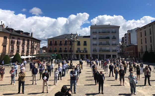 La protesta empresarial llega a Ponferrada para reclamar estímulos económicos y ampliación de los ERTE