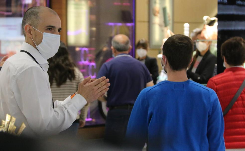 A la 'fase 2'... entre aplausos