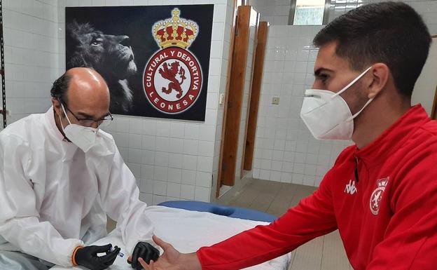 La plantilla de la Cultura Leonesa repite los test antes de empezar los entrenamientos grupales