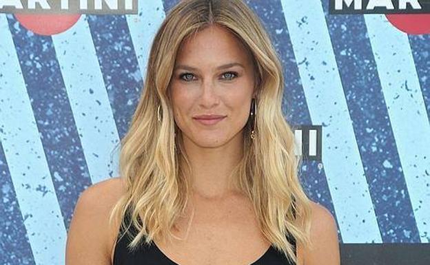 Bar Refaeli pagará una multa millonaria y hará trabajos comunitarios por sus delitos fiscales