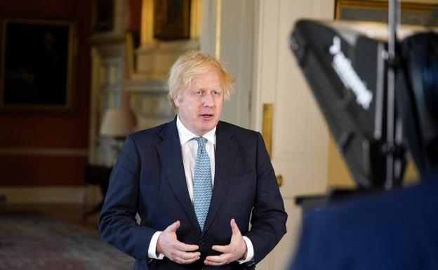 Reino Unido renuncia a reabrir escuelas antes del verano