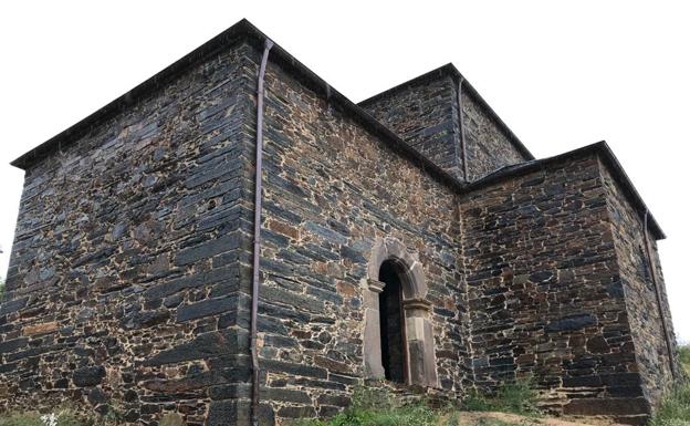 La ermita de San José en Requejo de Cepeda vuelve a mostrar su mejor cara tras invertir más de 100.000 euros