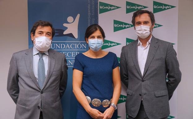 El Corte Inglés colabora en la campaña 'Comparte y Recicla' para donar juguetes a niños vulnerables