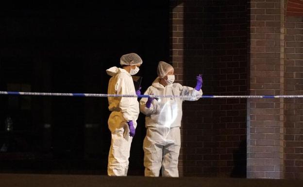 La policía británica califica como «incidente terrorista» los apuñalamientos en el sur del país