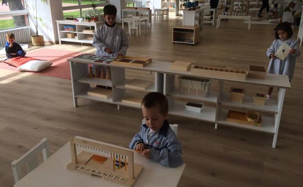 Peñacorada presenta su infantil bilingüe con el método Montessori para el curso 2020-21