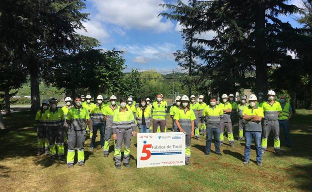Cinco años sin accidentes con baja en la fábrica de Cosmos en Toral de los Vados