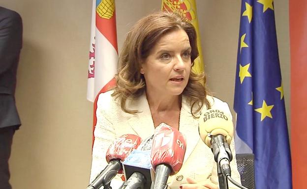 La consejera de Empleo, sobre el cese de la titular de Trabajo: «Ha hecho una excelente labor»