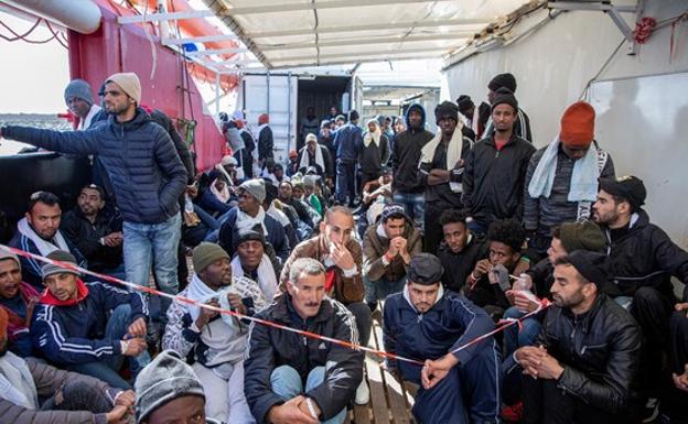 Fracasa el plan del Gobierno italiano para regularizar a inmigrantes ilegales